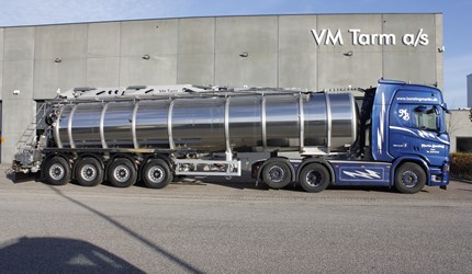 Martin Børsting Maskinstation - 39,000-litre liquid manure semi-trailer