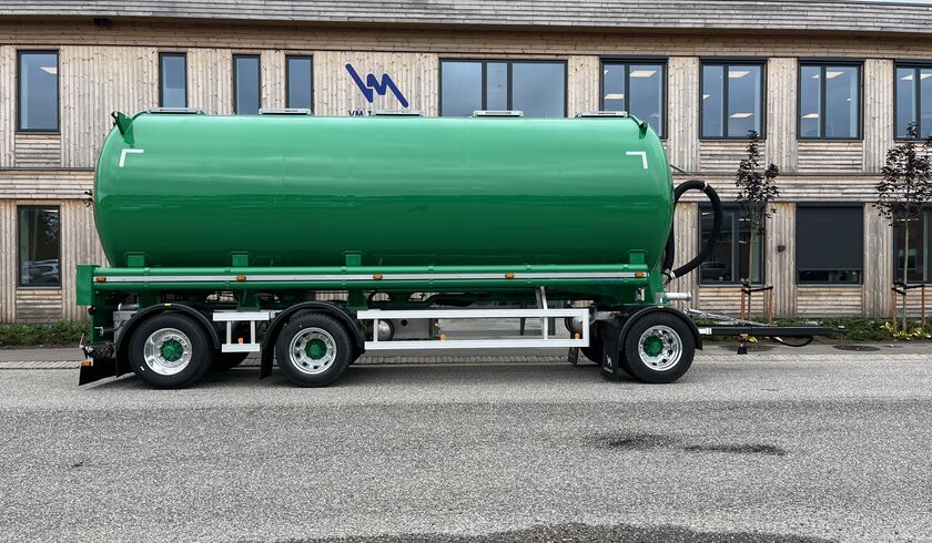 Krakk Transport AS - 36.000 liter fodertank-anhænger